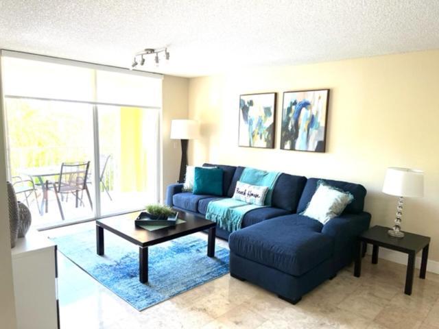 דירות Renovated 2/2 Unit At Yacht Club/אוונטורה מראה חיצוני תמונה